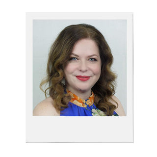 Vancouver Medium Angel Healer Intuitive Marina Hubbard wear Amaterasu Beauty Ultra Volume Mascara