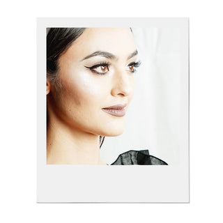 ALL YOU NEED TO CREATE THE SULTRY EYE LOOK