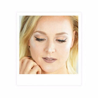 SHIMMER, SHINE AND SPARKLE MAKEUP THIS HOLIDAY!